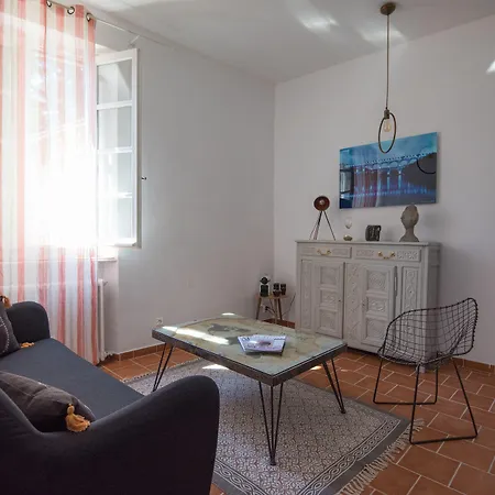 Affittacamere Les Cailloux Dorés 4*