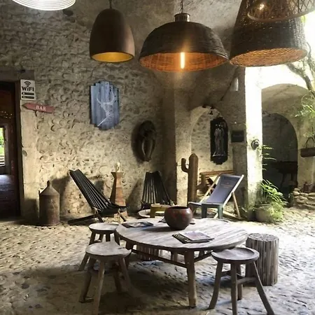 Les Cailloux Dorés Affittacamere Massillargues-Attuech