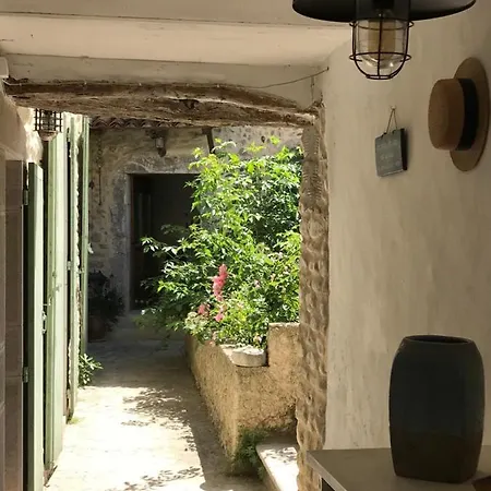 Gasthof Les Cailloux Dores Massillargues-Attuech