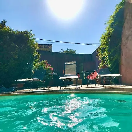 Les Cailloux Dorés 4*